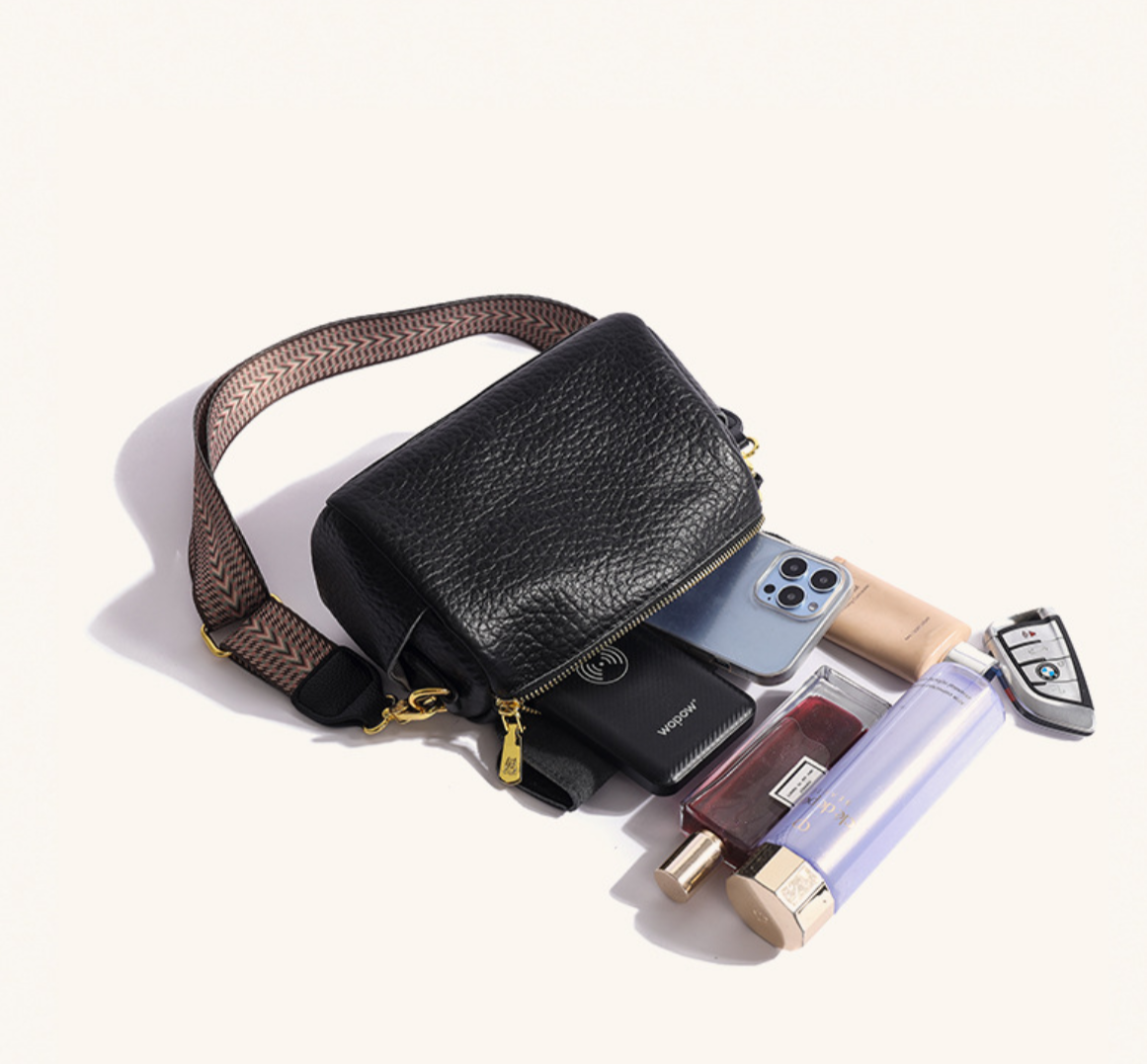 Wendy Leather Crossbody Bag